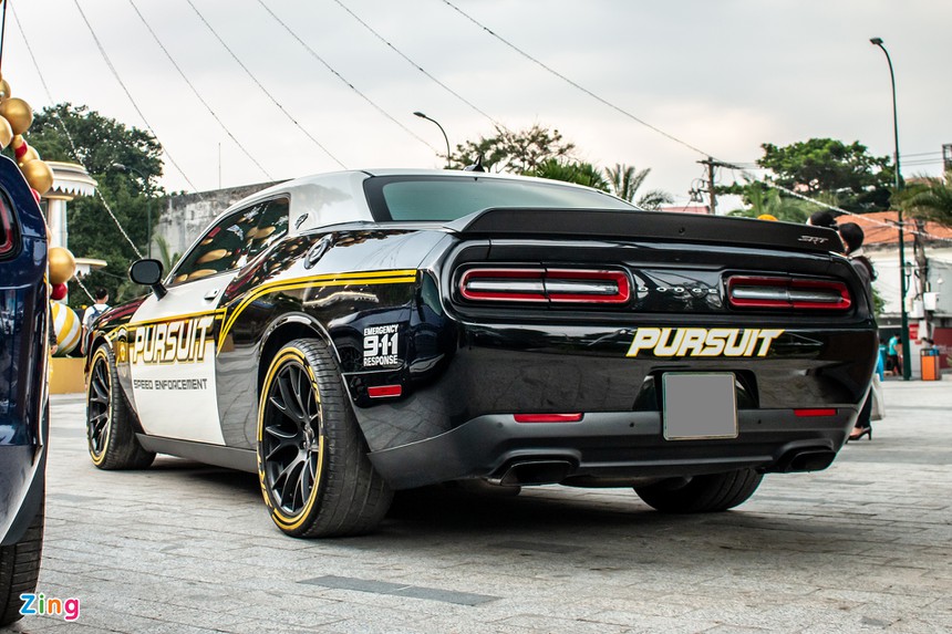 Dodge Challenger SRT-8 Hellcat anh 14