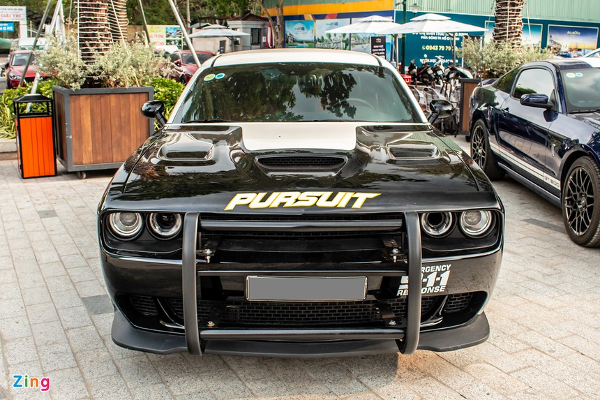 Dodge Challenger SRT-8 Hellcat anh 16