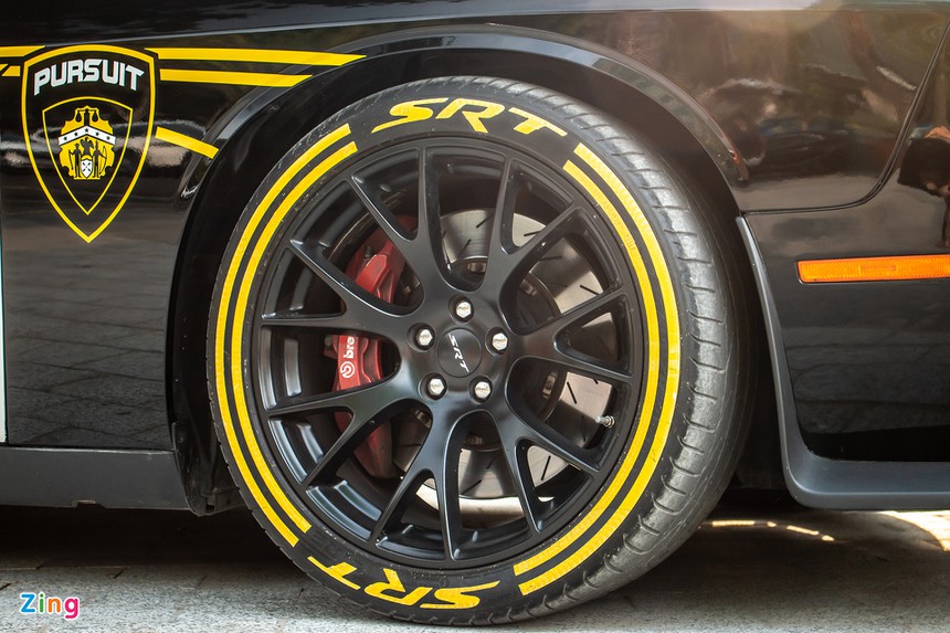 Dodge Challenger SRT-8 Hellcat anh 12