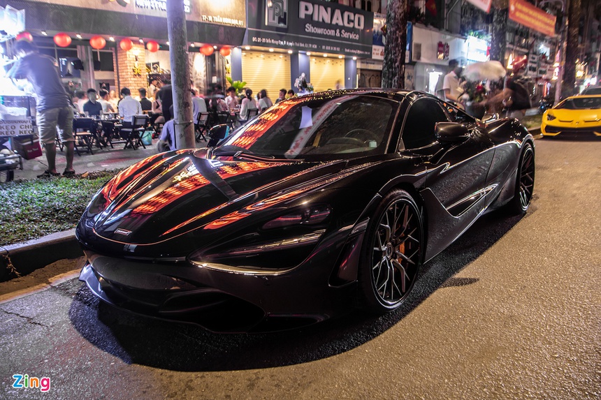 sieu xe ra duong dip Tet Duong lich anh 9