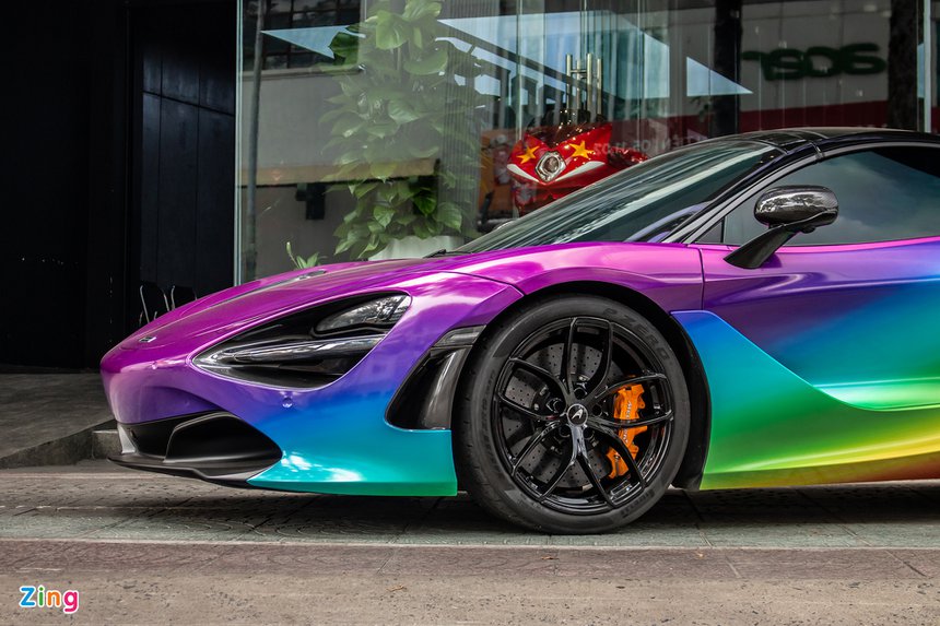 McLaren 720S Spider anh 4