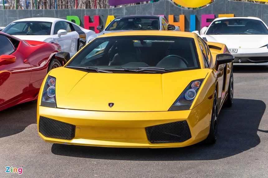 Cận cảnh siêu xe Lamborghini Gallardo đời đầu tại Việt Nam