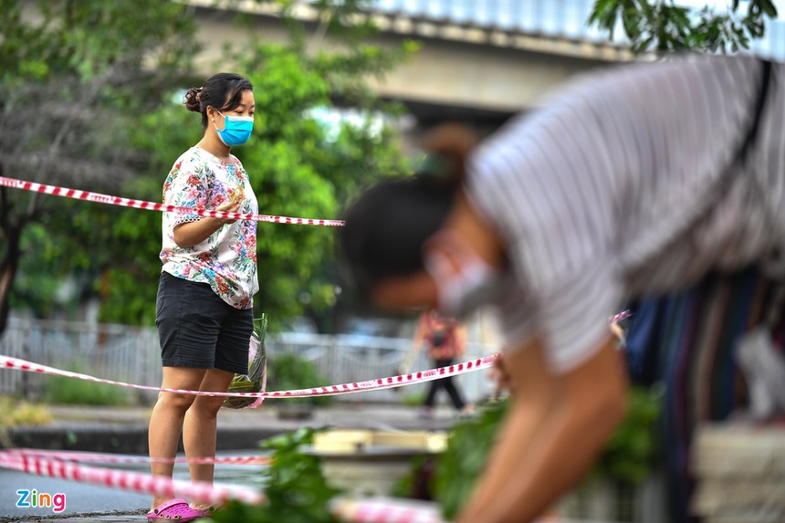 Cho Nga Tu So vang ve anh 7