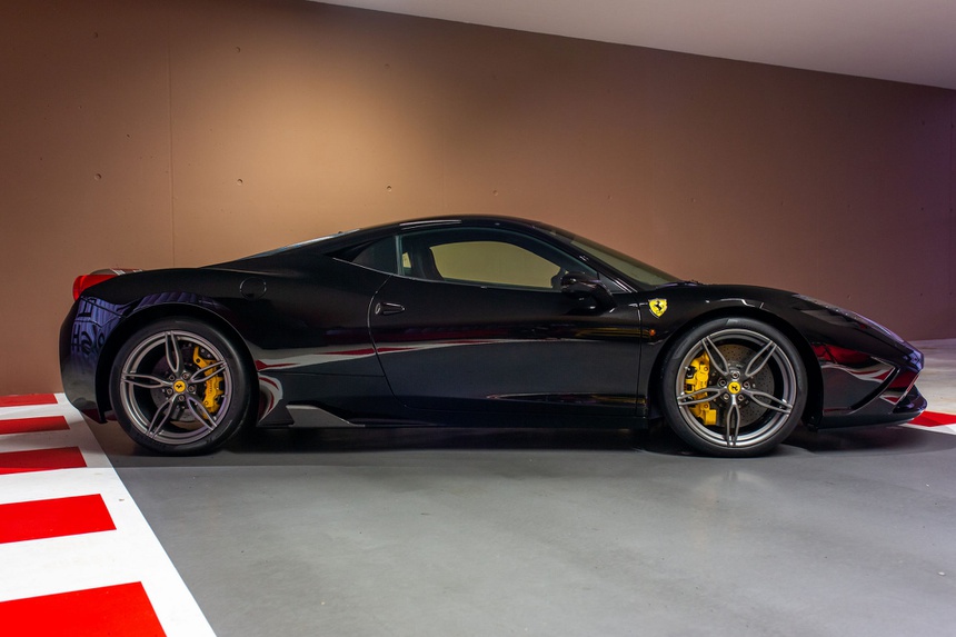 Sebastian Vettel rao ban dan sieu xe 10 trieu USD sau khi roi Ferrari anh 9