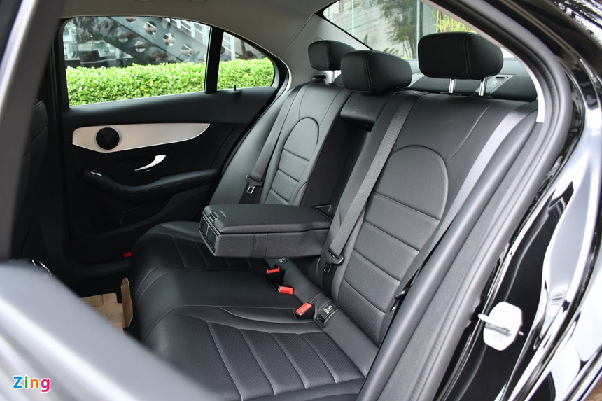 Toyota Camry 2022 anh 8