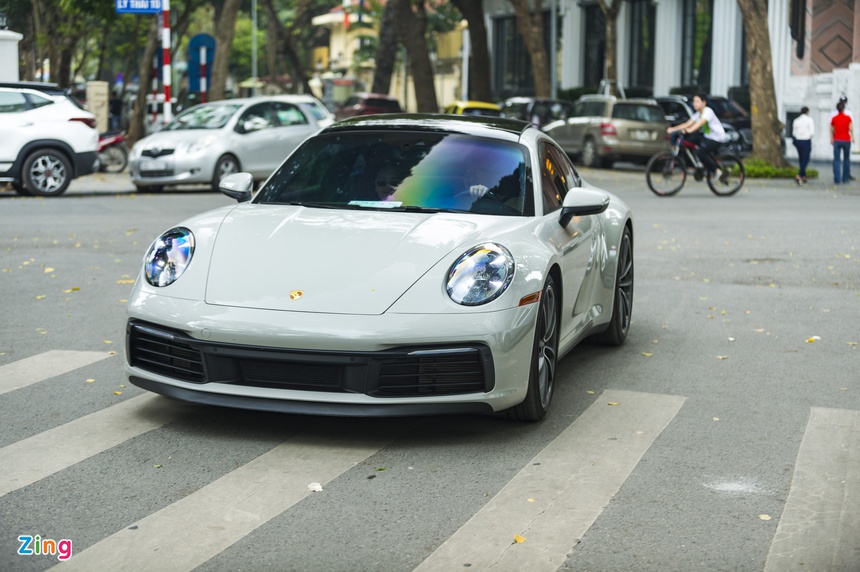 Dan sieu xe nhieu mau sac dao pho Ha Noi anh 14