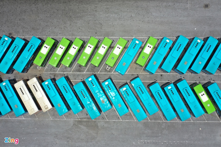 oto xep xo khap thanh pho anh 11