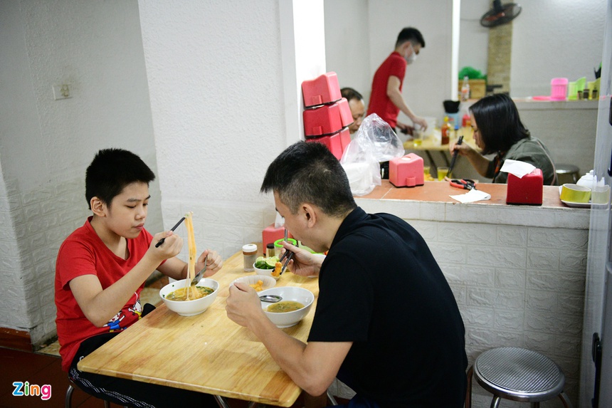 an uong tai cho ngay dau duoc hoat dong anh 7