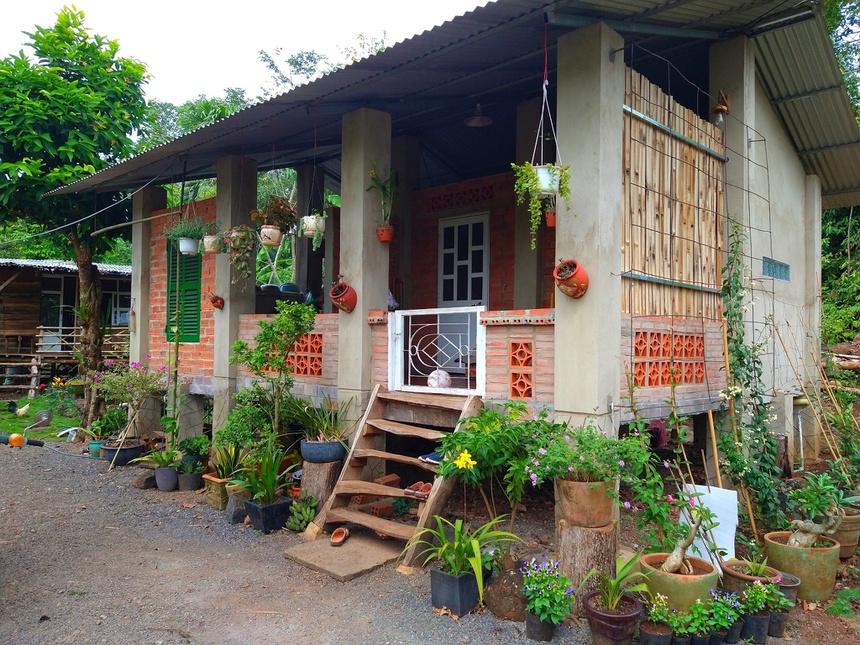 Chong xay nha giua doi giup vo chua ung thu anh 3