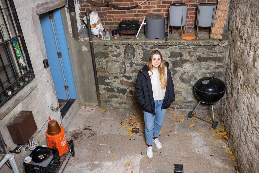 Nhieu nguoi New York song duoi can ho tang ham anh 1