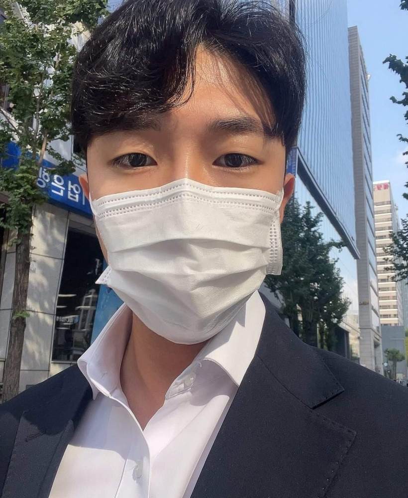 Gioi tre Han Quoc ngay cang coi trong vat chat anh 2