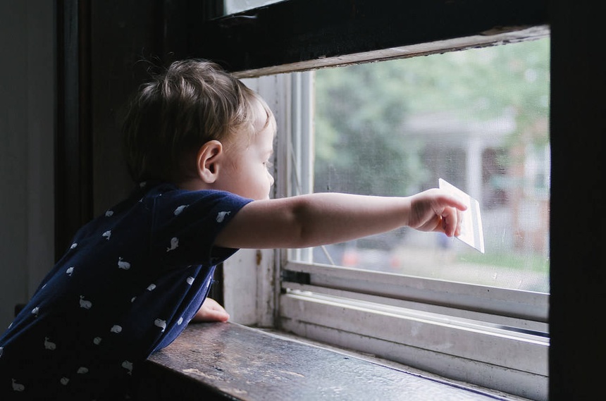 nen lam gi de tre khong bi nga anh 2