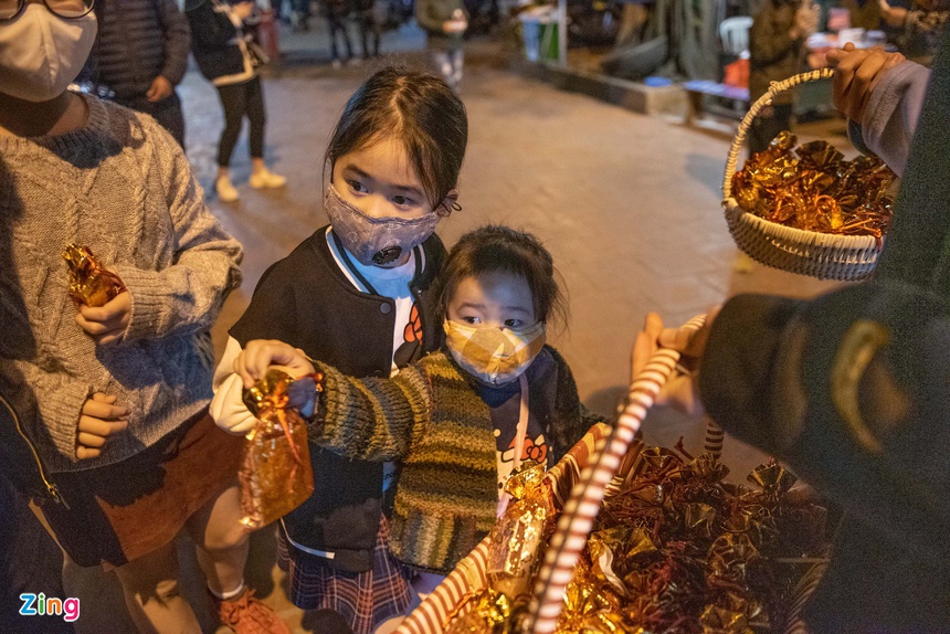 Nguoi Ha Noi di phu tay ho dau nam anh 10
