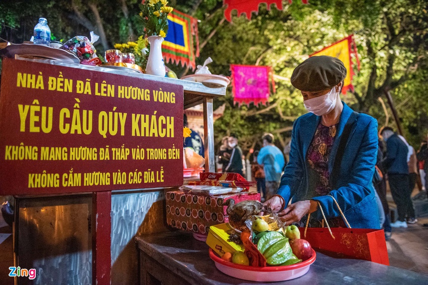 Nguoi Ha Noi di phu tay ho dau nam anh 3