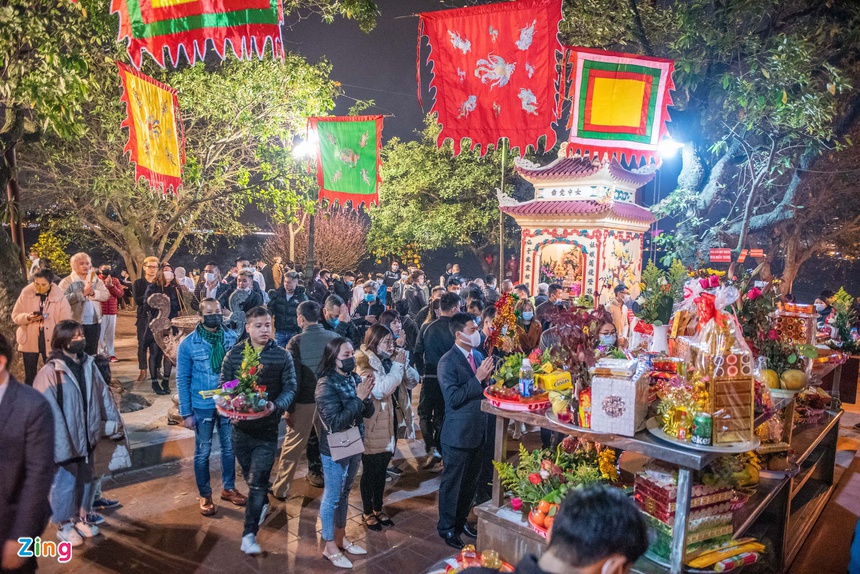 Nguoi Ha Noi di phu tay ho dau nam anh 1