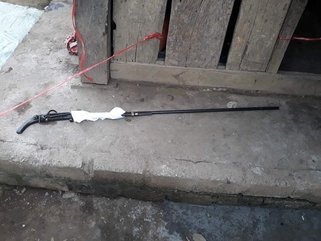 Chong ban chet vo anh 1