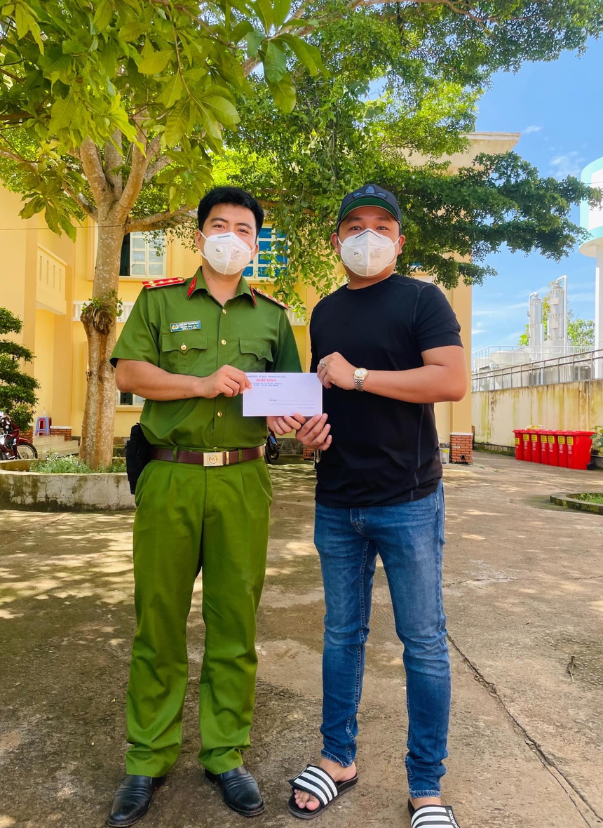 phat bang ve sinh tai diem phong toa anh 2