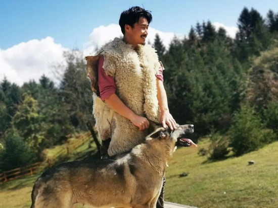 bien nui hoang thanh noi du lich anh 1