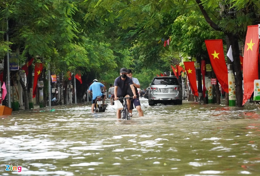Hai Phong ngap anh 1