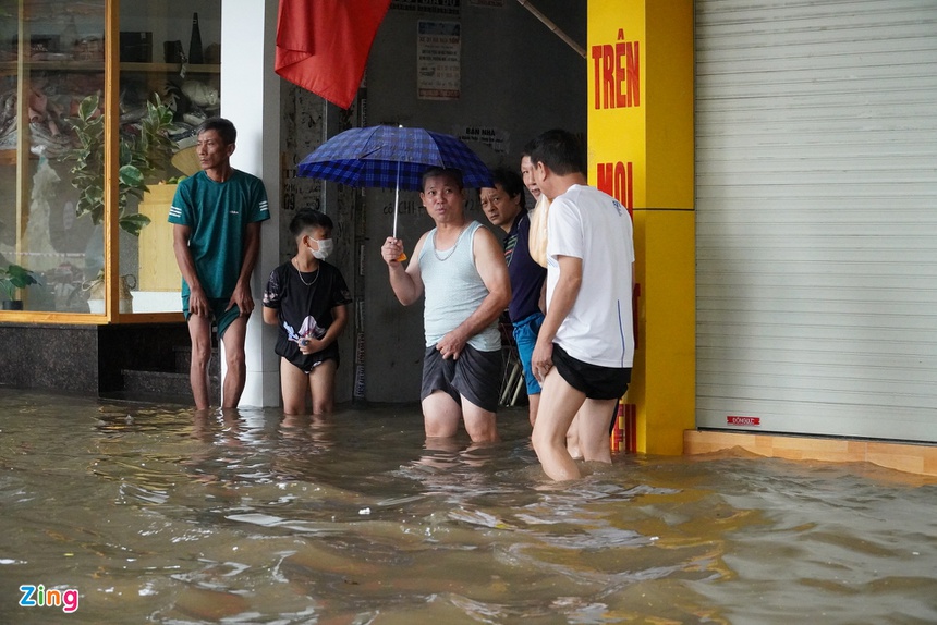 Hai Phong ngap anh 8