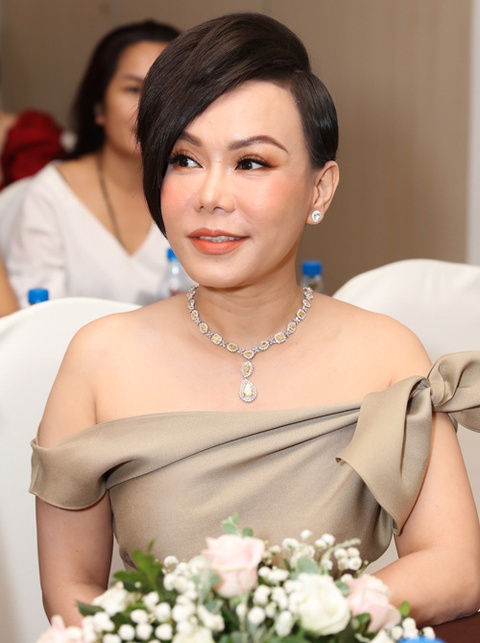 Chong Viet Huong ve nuoc sau 26 nam anh 2