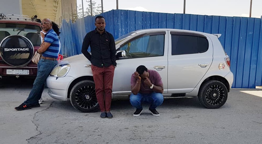 Co truong may bay roi o Ethiopia bao truc trac ky thuat, xin quay dau hinh anh 6