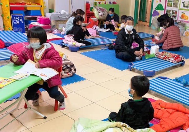 tre 4 tuoi cach ly tap trung anh 6