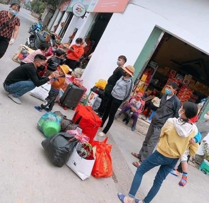 tre 4 tuoi cach ly tap trung anh 1