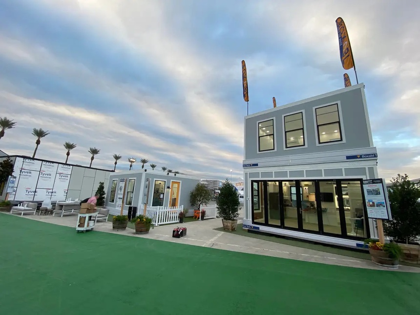 Elon Musk o nha lap ghep anh 12