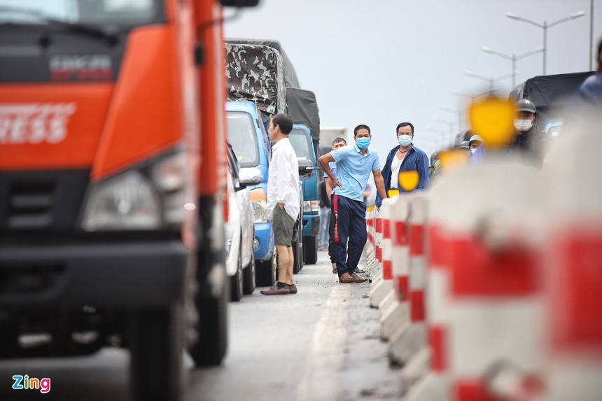 4 xe tong lien hoan cau Thanh Tri anh 11