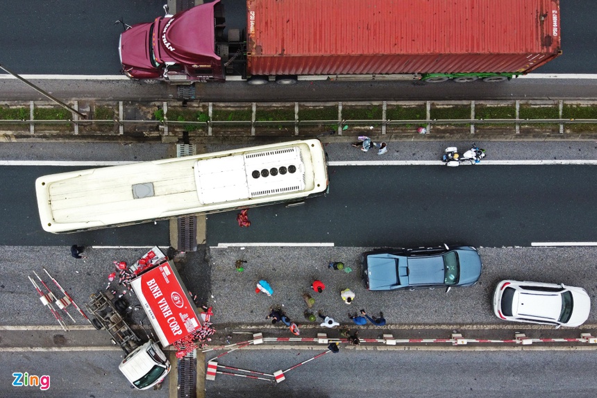 4 xe tong lien hoan cau Thanh Tri anh 2