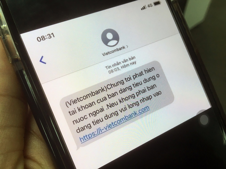 Phat hien them cach thuc gui tin nhan gia mao ngan hang anh 3
