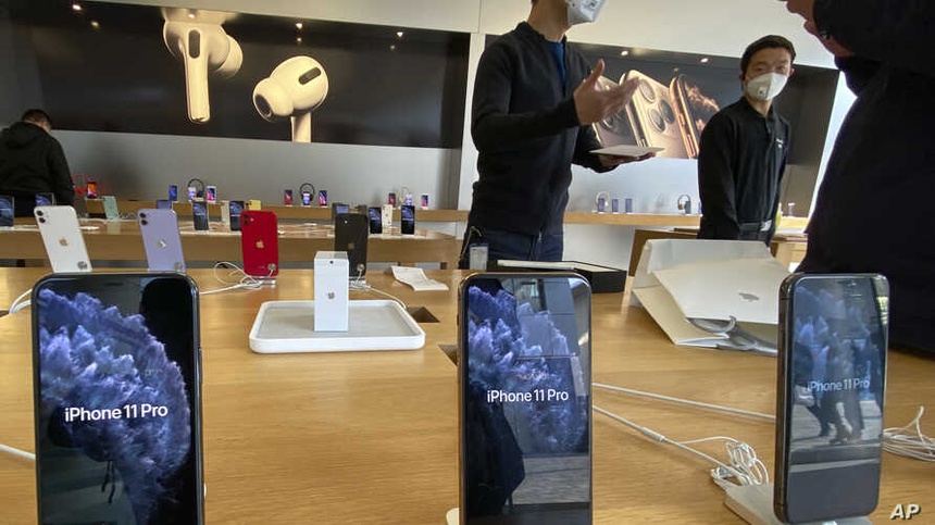 Nhieu cong ty cong nghe Trung Quoc vuot mat chinh sach quyen rieng tu cua Apple anh 1