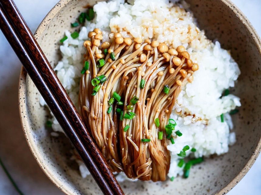 mon nam de lam anh 2