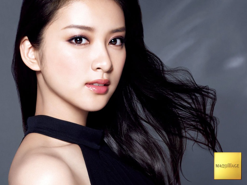 nhan sac emi takei anh 21