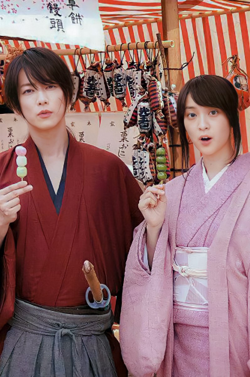 nhan sac emi takei anh 14