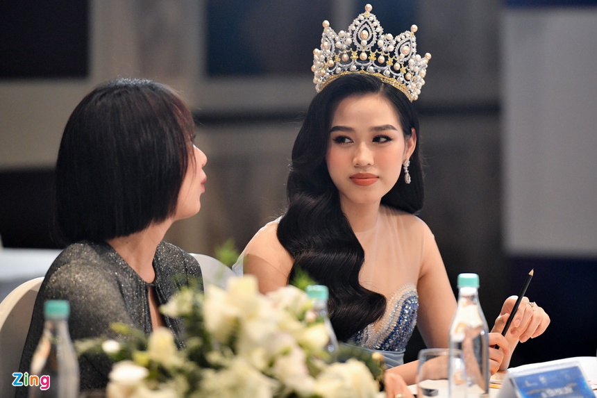 hoa hau do thi ha miss world anh 4