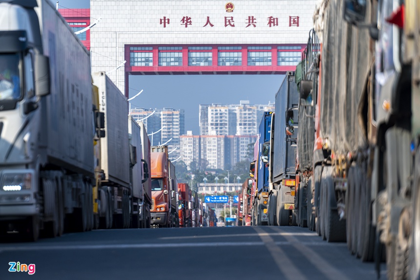 Mat tien trieu moi ngay de cho xuat khau hang hoa anh 2