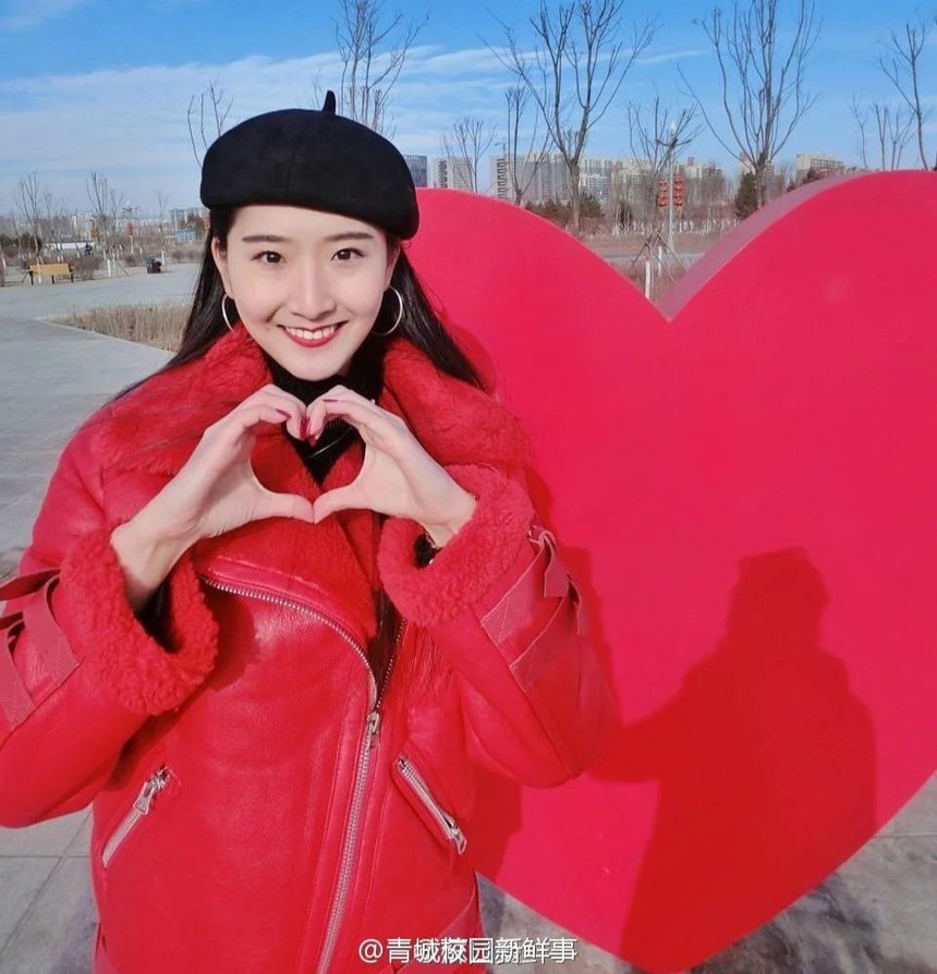 Hoa hau To Nhat Man qua doi o tuoi 29 anh 1