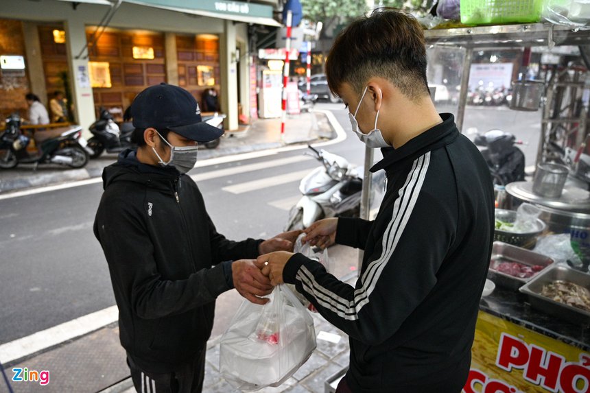 hang quan, ban tai cho, vang ve anh 6