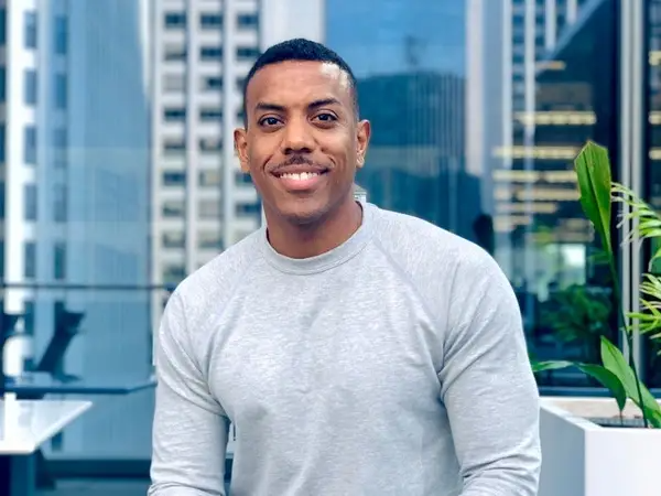 Ai dang ‘sua chua’ Facebook? anh 7