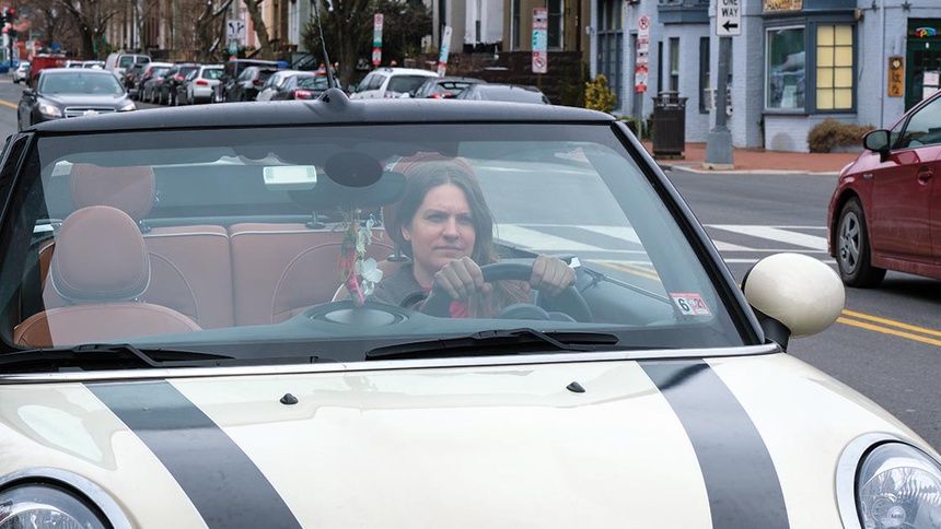 Vi sao phu nu de gap chan thuong hon khi xay ra tai nan oto? anh 1