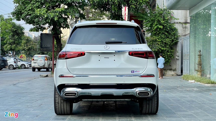 Range Rover va Mercedes-Maybach GLS anh 9