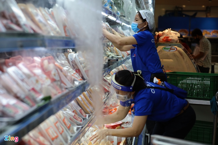 gia hang hoa kho giam theo gia xang anh 2