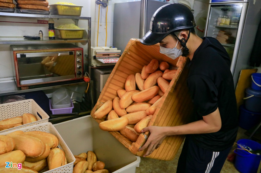 banh mi lau doi o Ha Noi anh 4