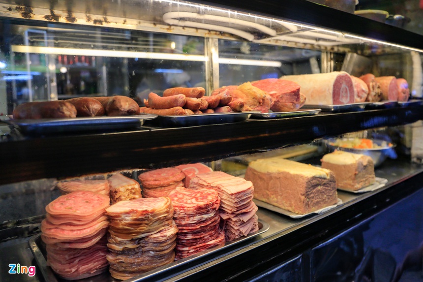 banh mi lau doi o Ha Noi anh 9