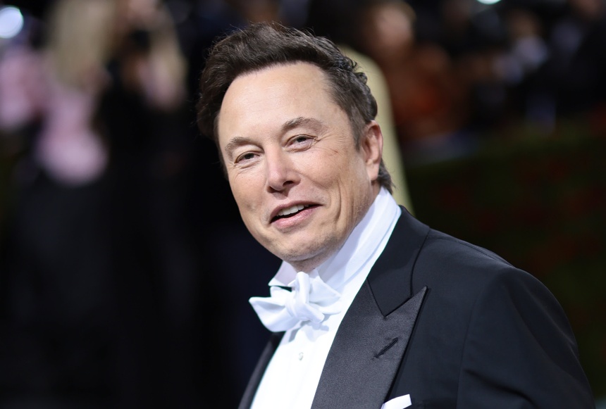 Ly do Elon Musk ban them co phieu anh 1