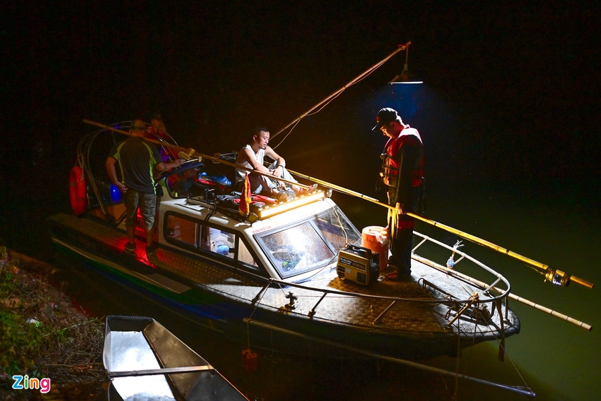 Thieu nu mat tich anh 15