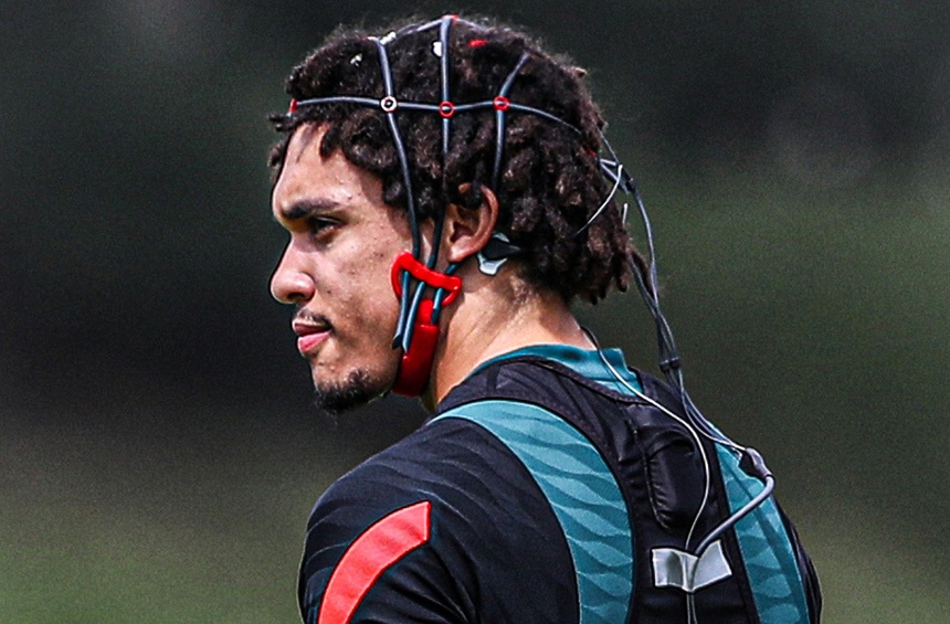 Liverpool dung cong nghe doc song nao anh 1